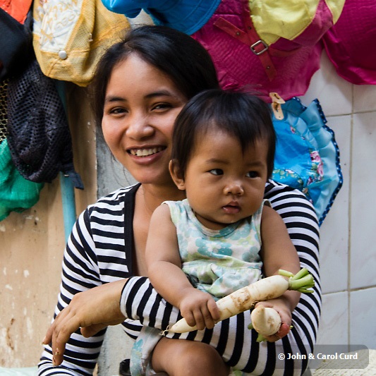 _MG_4890Mother and child.JPG